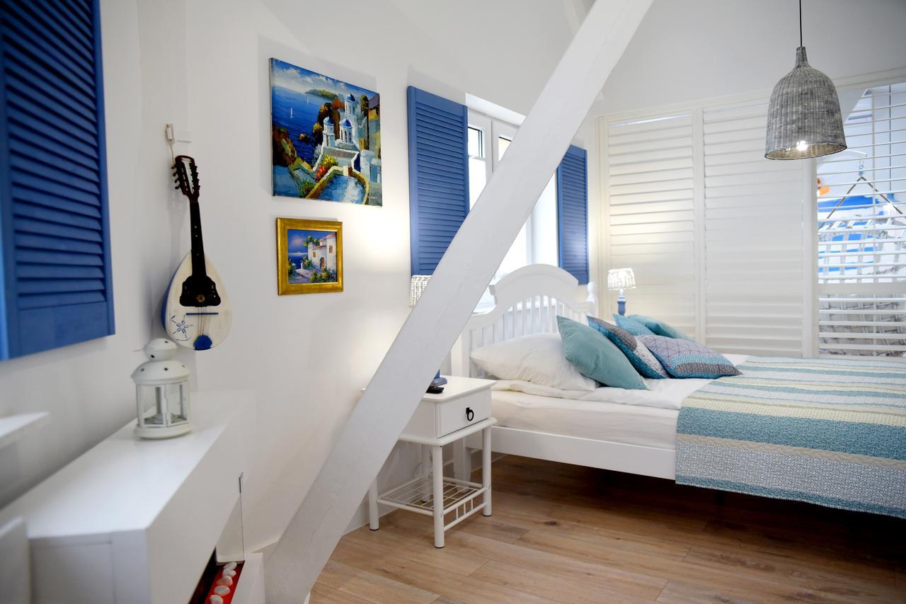 In The Attic Unikatowe Apartmenty By Stayly Щецин Экстерьер фото