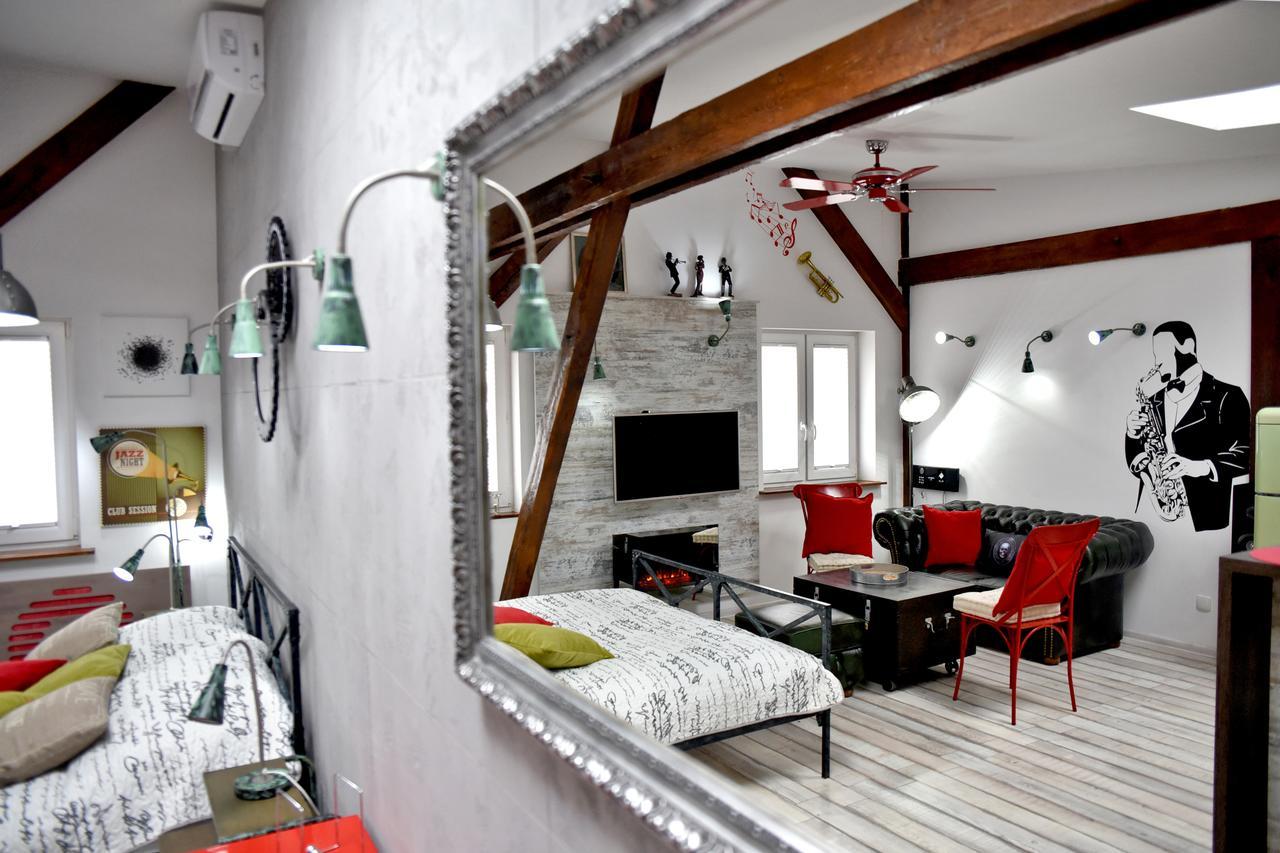 In The Attic Unikatowe Apartmenty By Stayly Щецин Экстерьер фото
