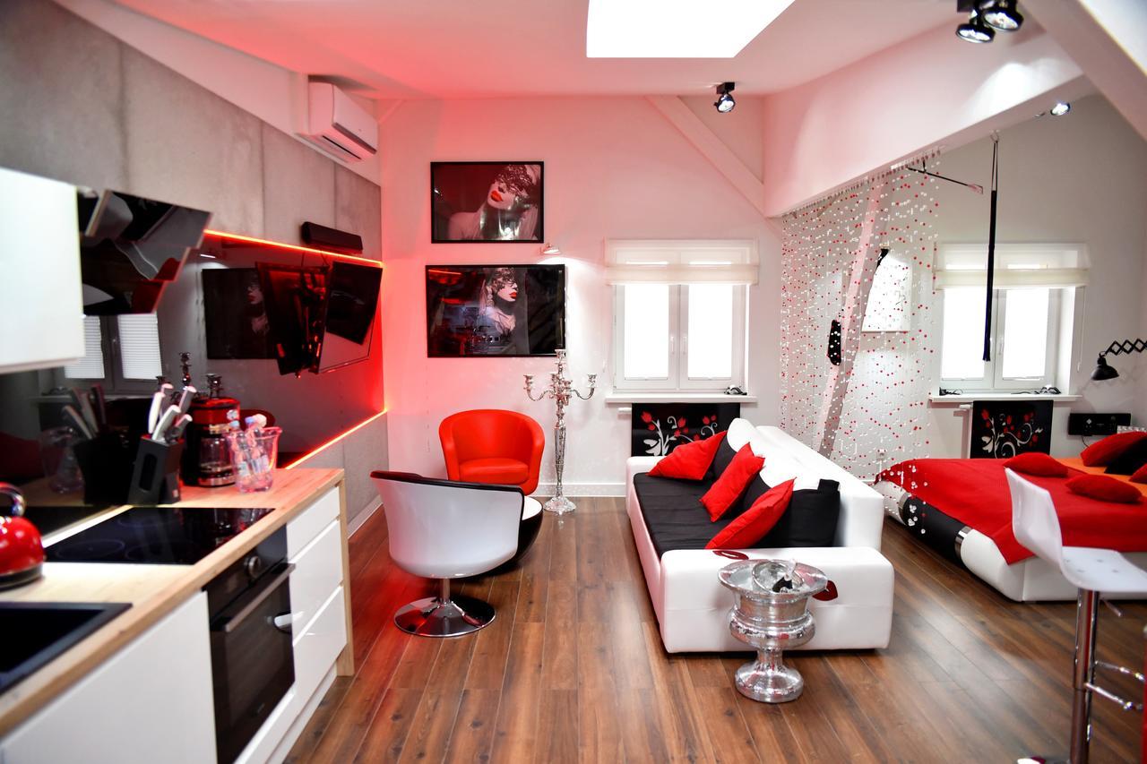 In The Attic Unikatowe Apartmenty By Stayly Щецин Экстерьер фото